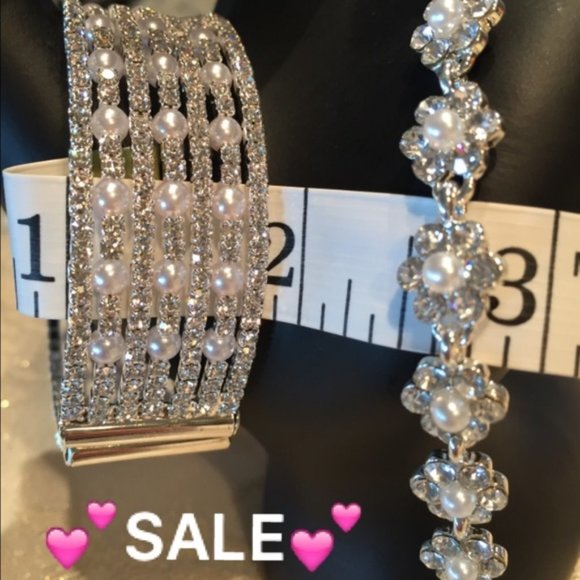 Gypsy Seoul Jewelry - 💕SALE!!💕 GORGEOUS Bracelets